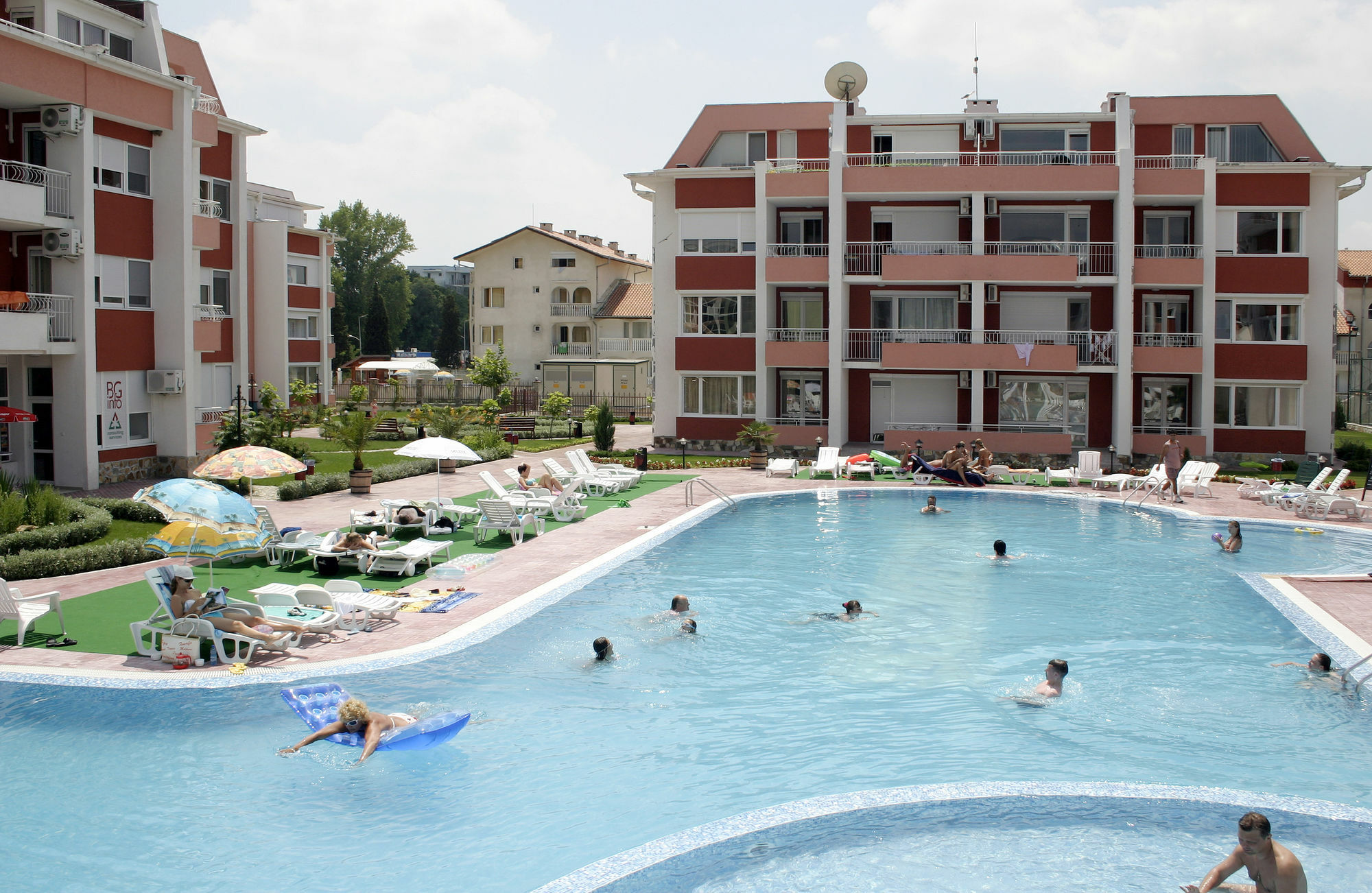 Sunny Fort Apartments Sunny Beach Exterior foto